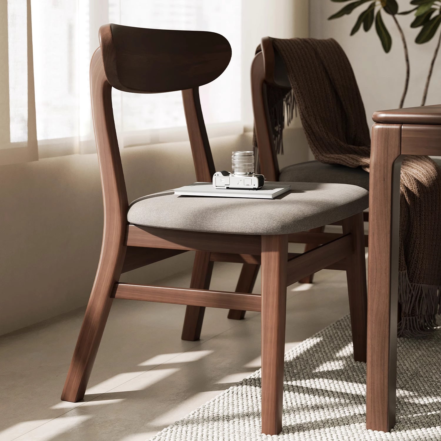 Minimalist Leather Solid Wood Curved Dining Chair — Cotton Linen + Khaki