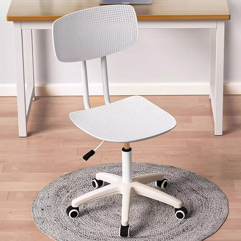 Minimalist Breathable Mesh Swivel Desk Chair