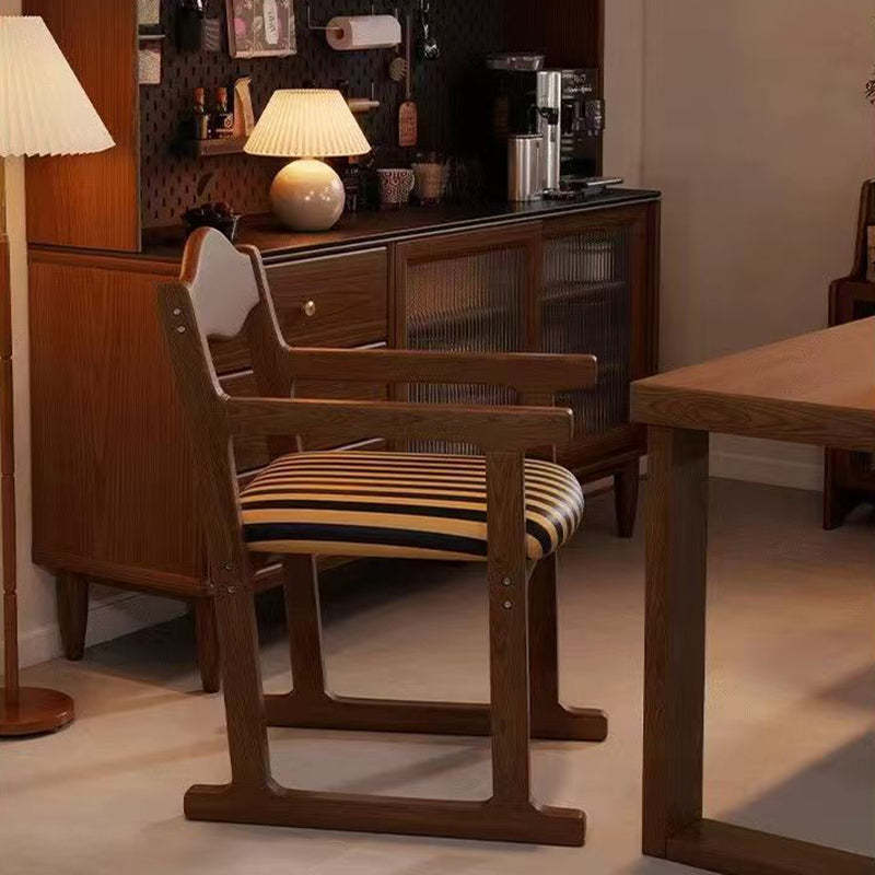 French Fabric Rubber Wood Upholstered Dining Chair with Back