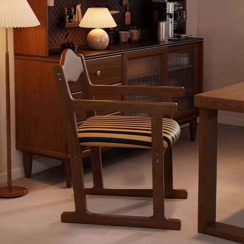 French Fabric Rubber Wood Upholstered Dining Chair with Back
