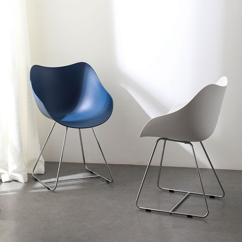 Nordic Curved Iron Plastic Armchair