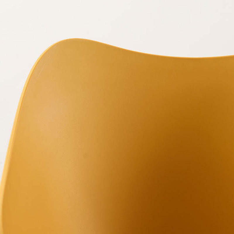 Nordic Curved Iron Armchair — Blue