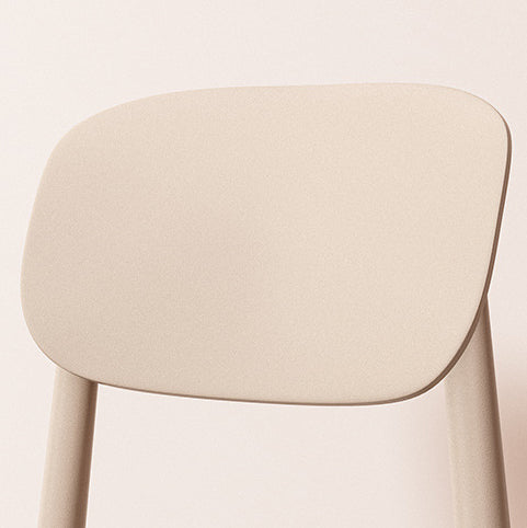 Minimalist Curved Dining Chair — Dark Green
