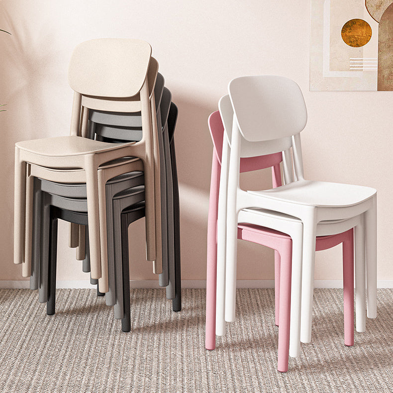 Minimalist Curved Dining Chair — Pink