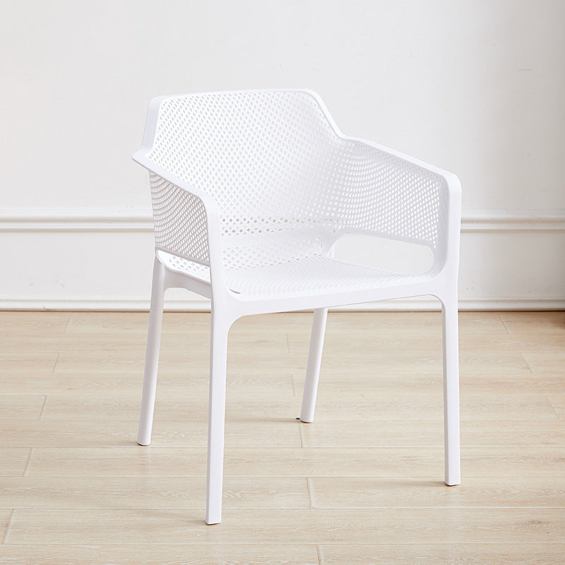 Minimalist Curved Dining Chair