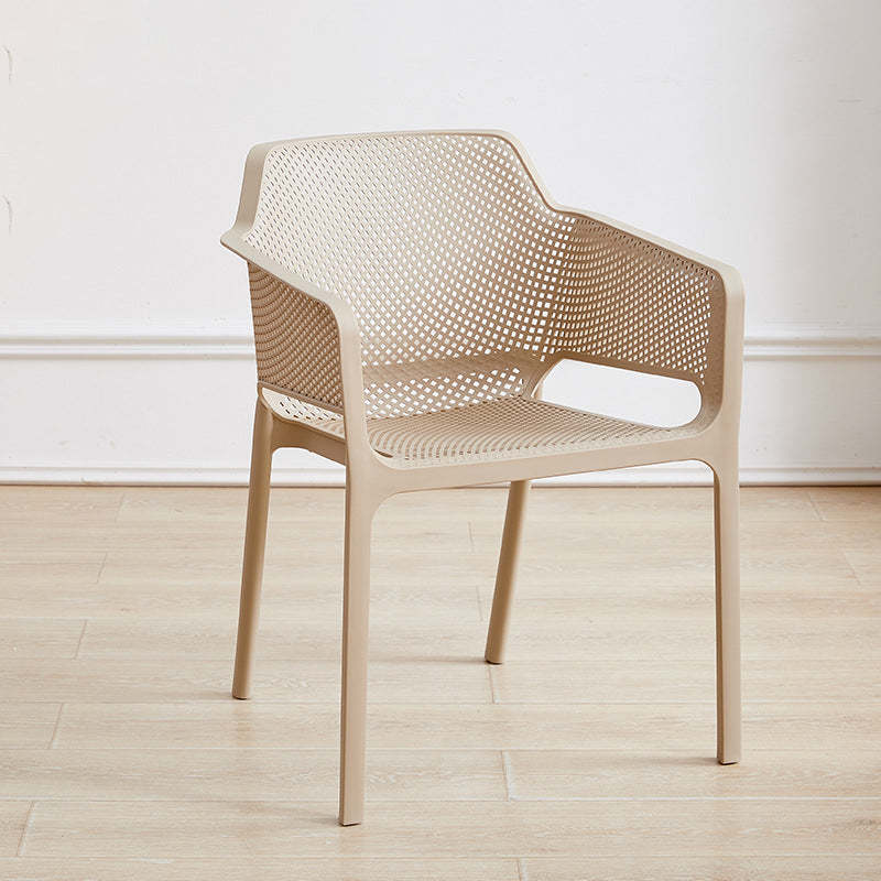 Minimalist Curved Dining Chair
