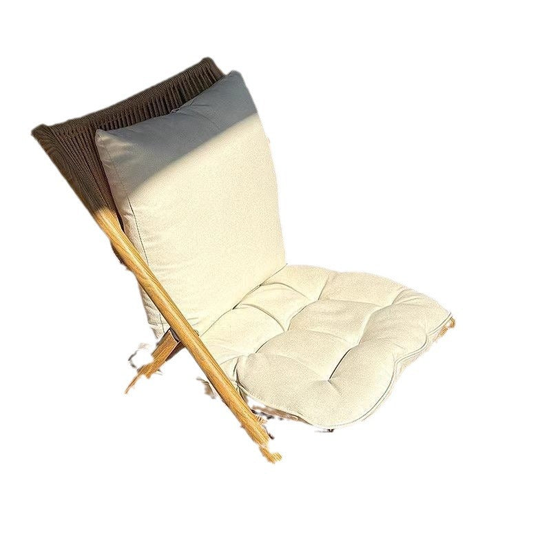 Rustic Rattan Foldable Recliner