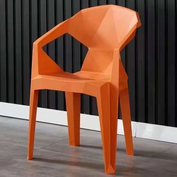 Contemporary Plastic Dining Chair — Gray