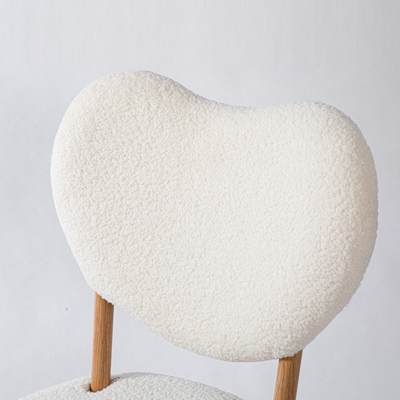 Modern Shabby Lamb Fleece Heart-Shaped Vanity Stool