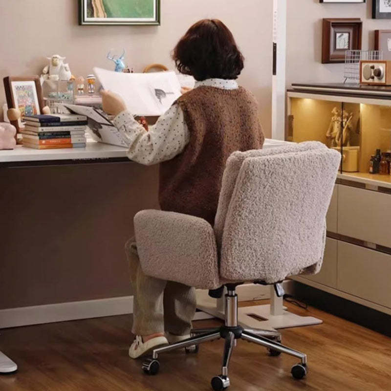 Minimalist Liftable Swivel Lambswool Desk Chair