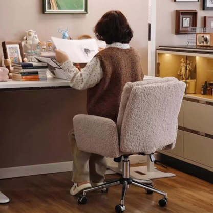 Minimalist Liftable Swivel Lambswool Desk Chair