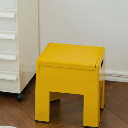 Nordic Storable Plastic Chair