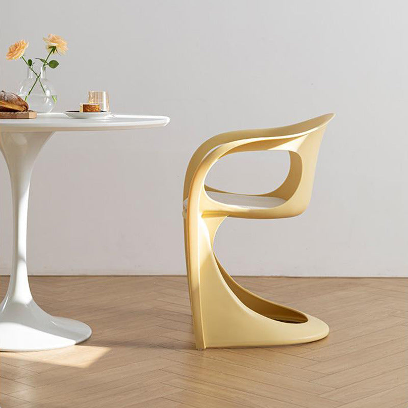 Scandinavian Curve Dining Chair