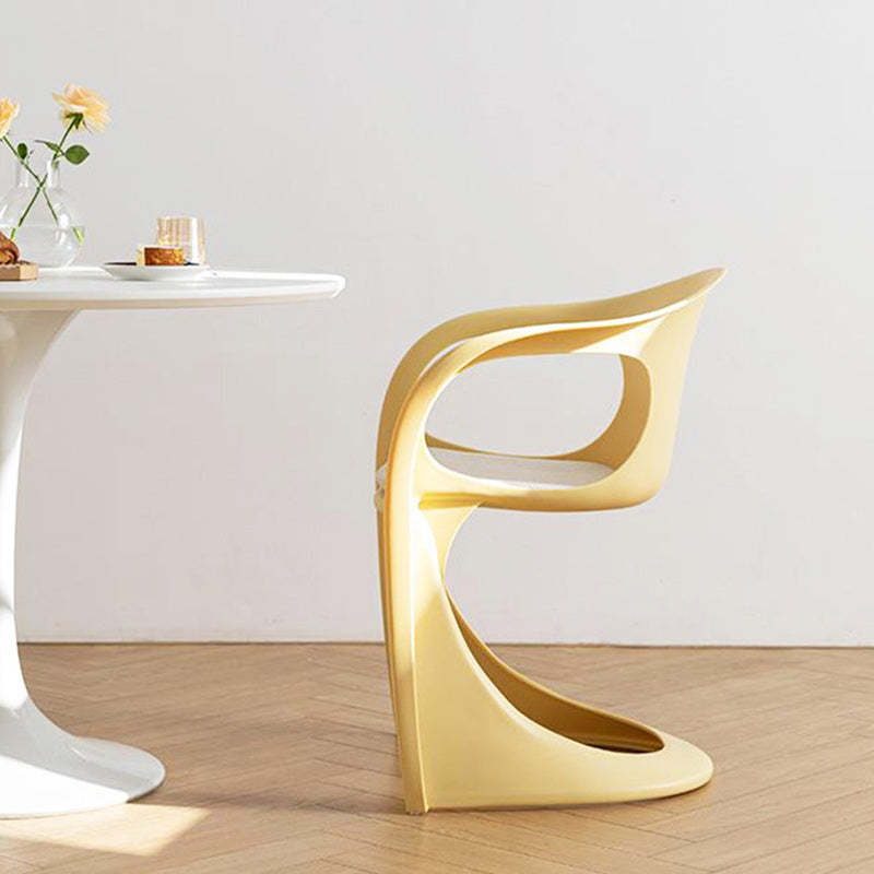 Scandinavian Curve Dining Chair