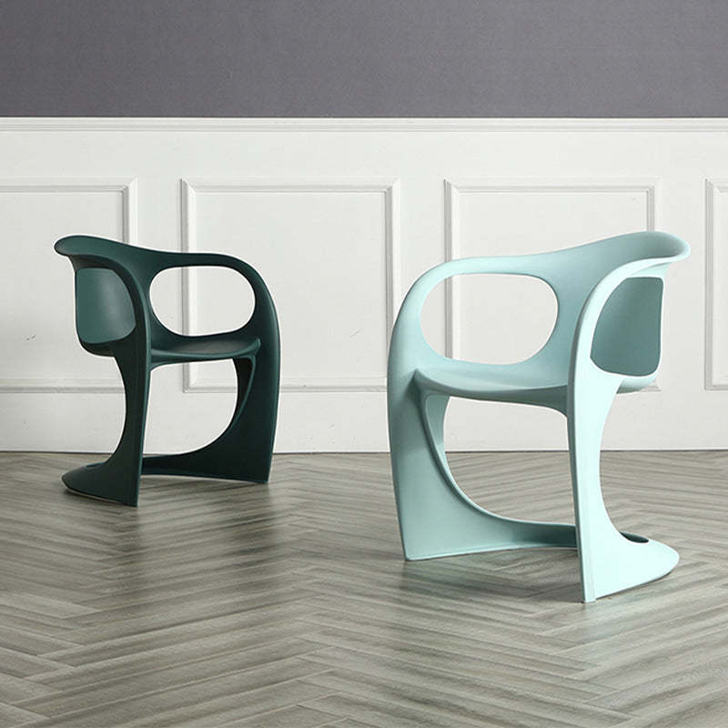 Scandinavian Curve Dining Chair