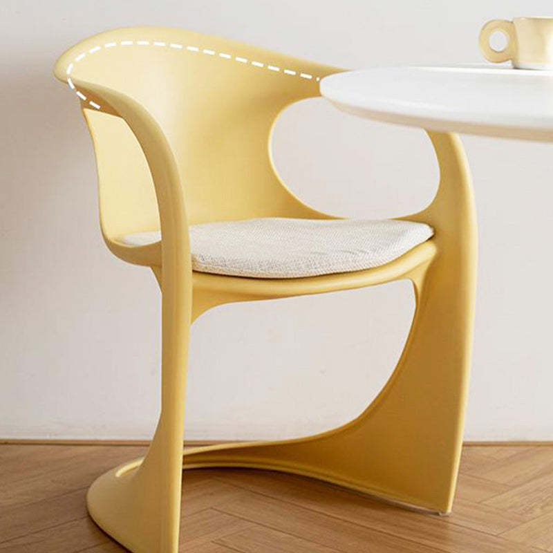 Scandinavian Curve Dining Chair