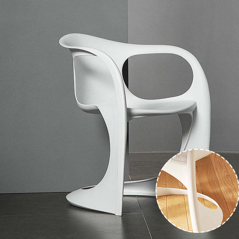 Scandinavian Curve Dining Chair — Light Green