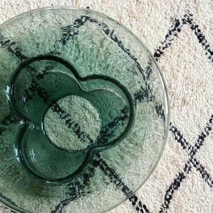 Minimalist Round Hardened Glass Coffee Table
