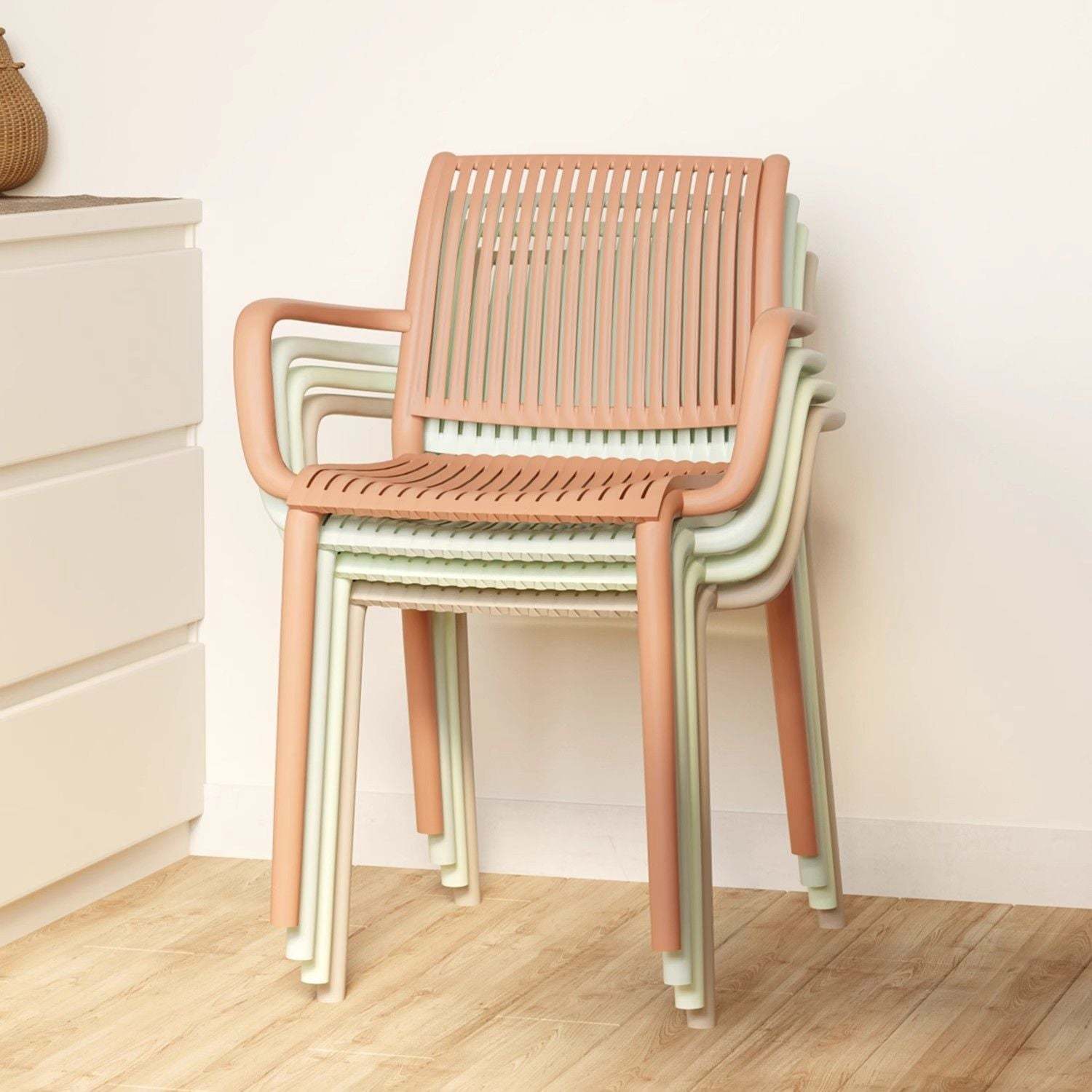 Modern Plastic Dining Chair with Armrest