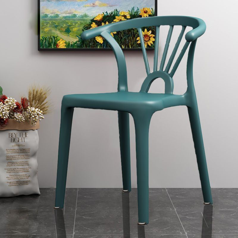 Modern Curved Plastic Dining Chair