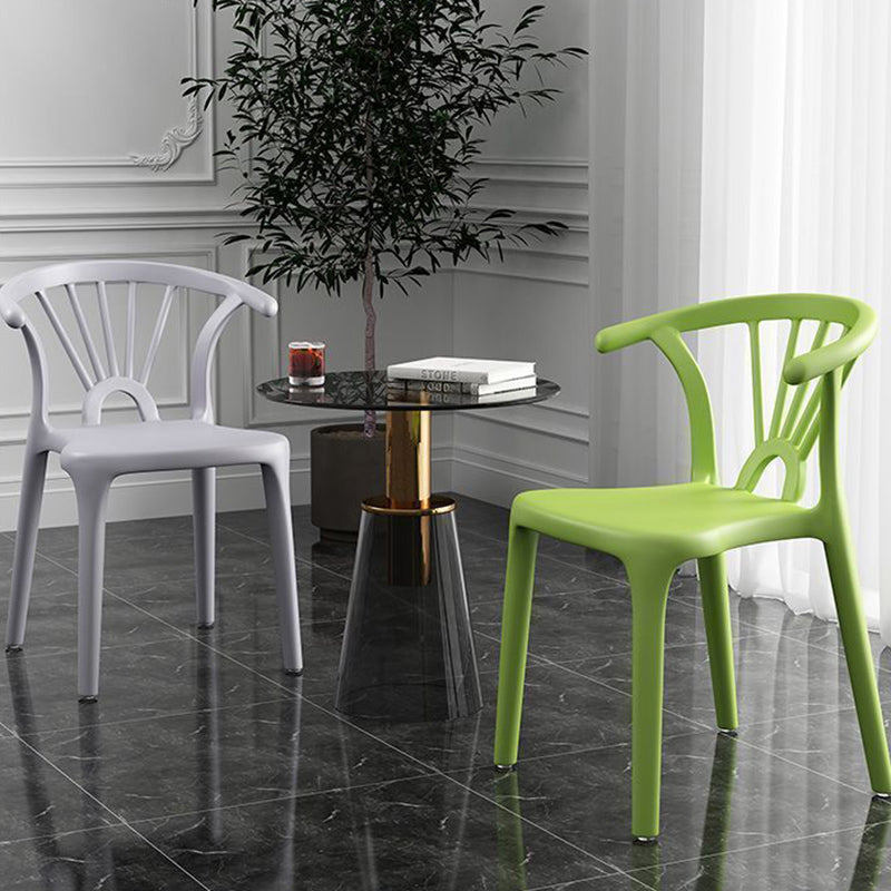 Modern Curved Plastic Dining Chair — Gray