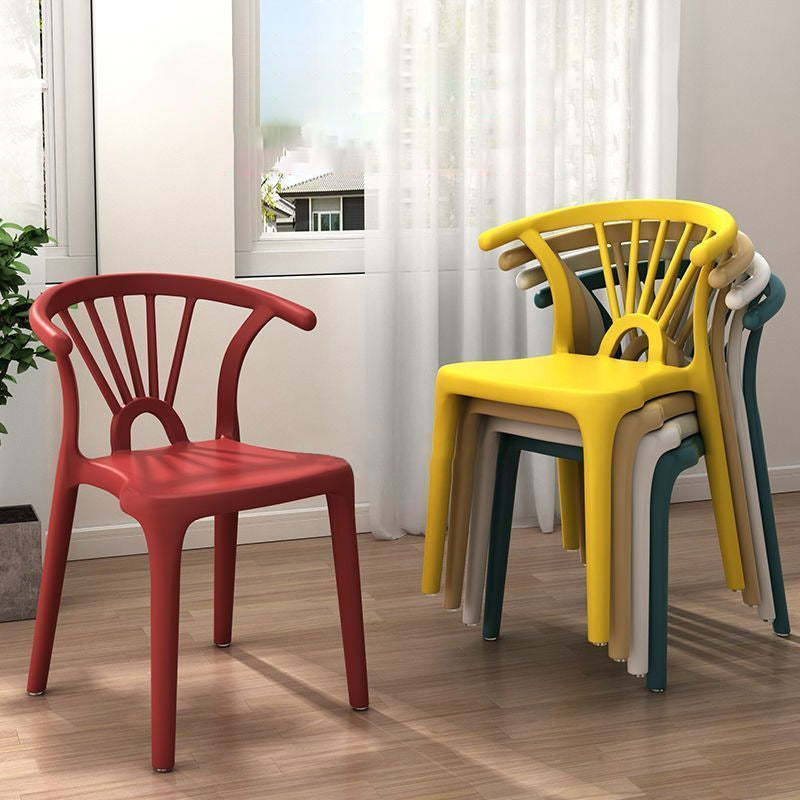Modern Curved Plastic Dining Chair — Red