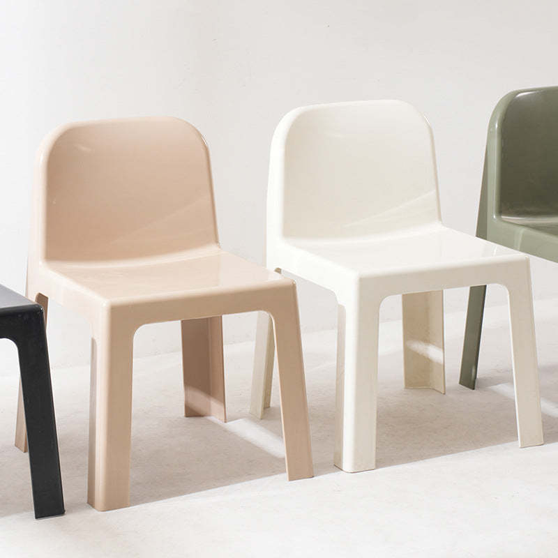 Minimalist Plastic Dining Chair