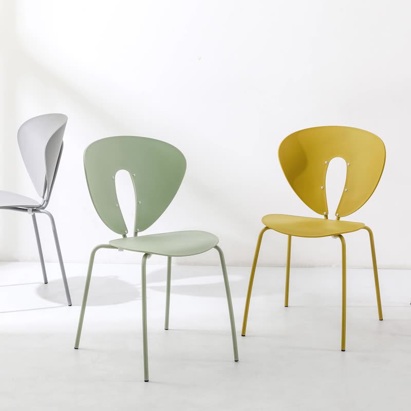 French Triangular Back Plastic Dining Chair — Gray