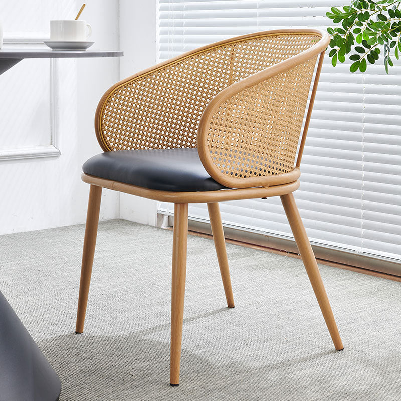 Minimalist Half-Bag U-Curved Leather Dining Chair — Black / Black