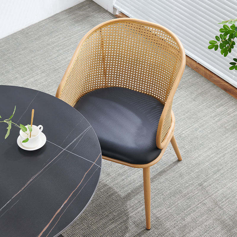 Minimalist Half-Bag U-Curved Leather Dining Chair