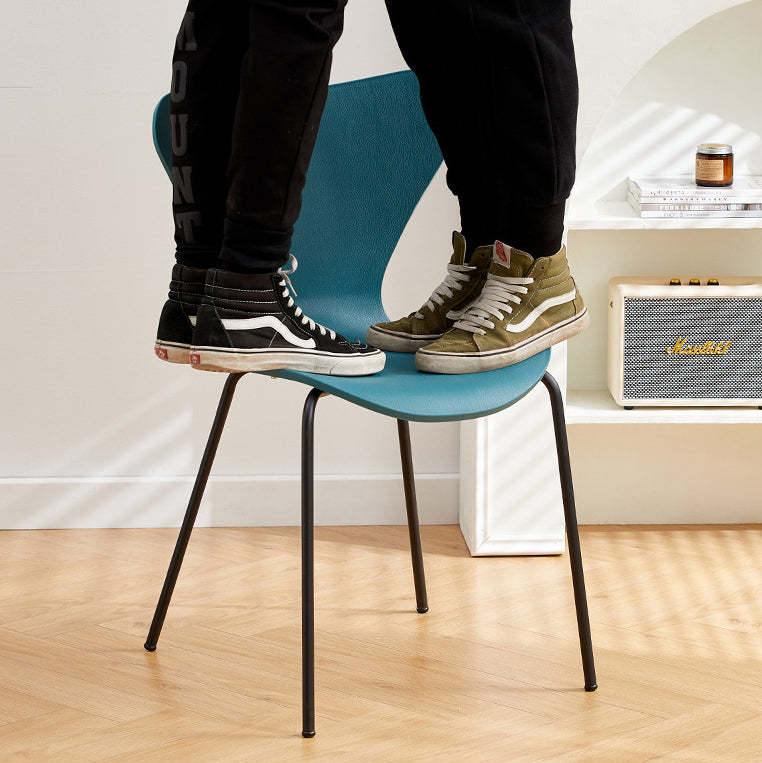 Irregular Curved Metal Dining Chair