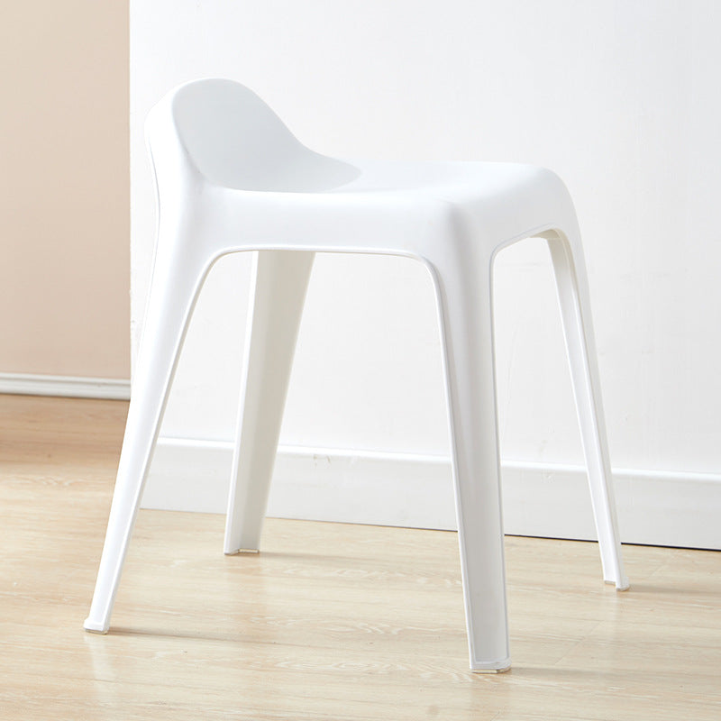 Minimalist Curved Plastic Chair