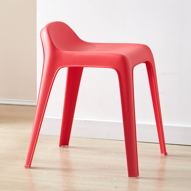 Minimalist Curved Plastic Chair