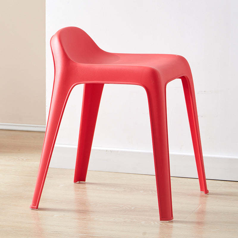 Minimalist Curved Plastic Chair
