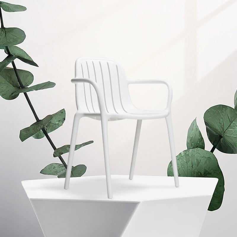 Scandinavian Bend Seam Plastic Dining Chair — Light Gray
