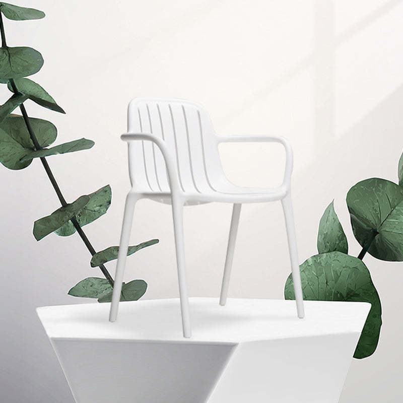 Scandinavian Bend Seam Plastic Dining Chair — Light Gray
