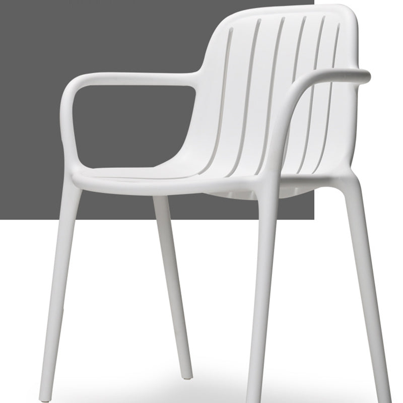 Scandinavian Bend Seam Plastic Dining Chair