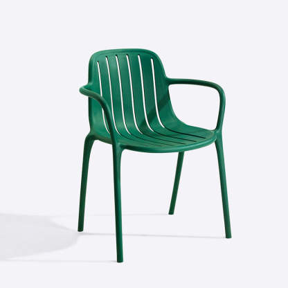 Scandinavian Bend Seam Plastic Dining Chair — Red