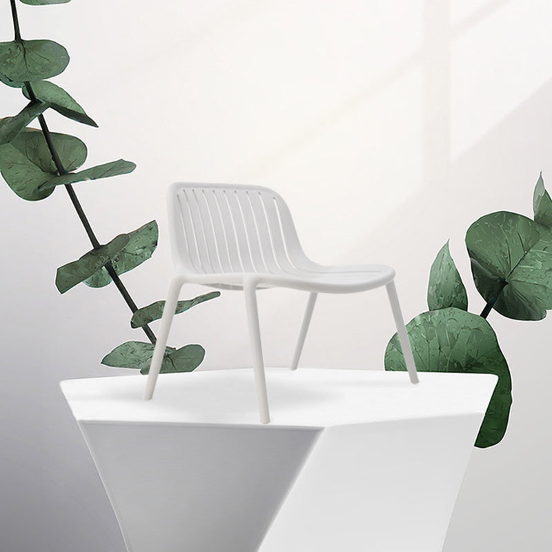 Scandinavian Curved Seam Chair