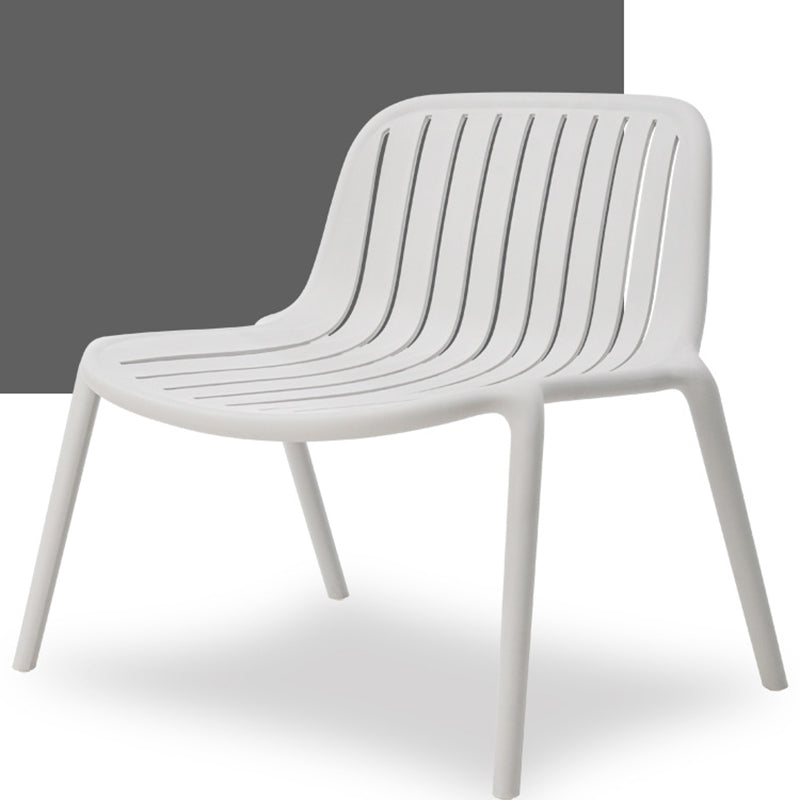 Scandinavian Curved Seam Chair — White