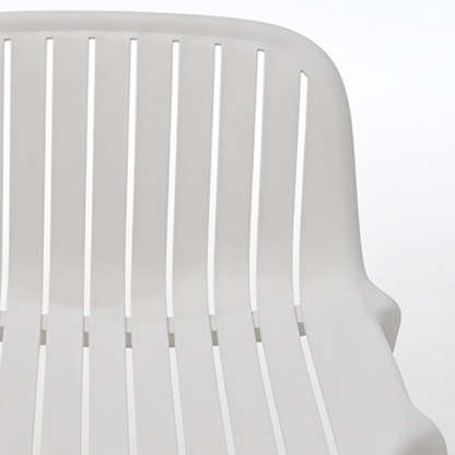 Scandinavian Curved Seam Chair