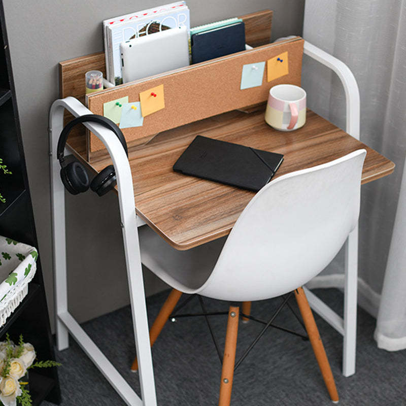 Minimalist Steel Medium Fiber Desk — A