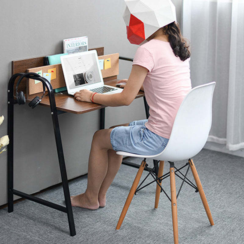 Minimalist Steel Medium Fiber Desk