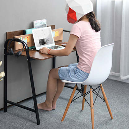 Minimalist Steel Medium Fiber Desk