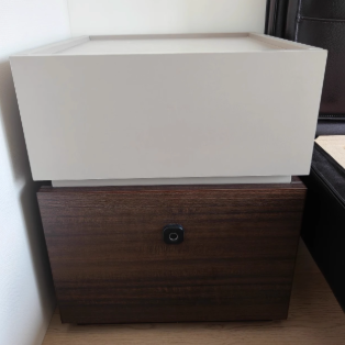 Minimalist Oak 2-Drawer Smart Lock Nightstand