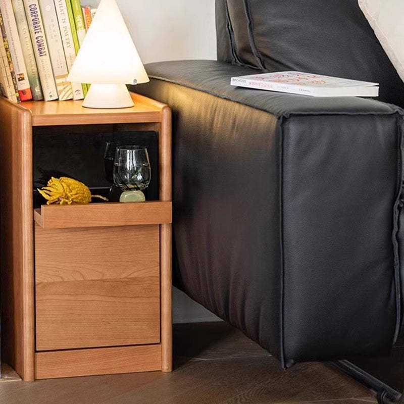 Nordic Wood 2-Drawer Nightstand