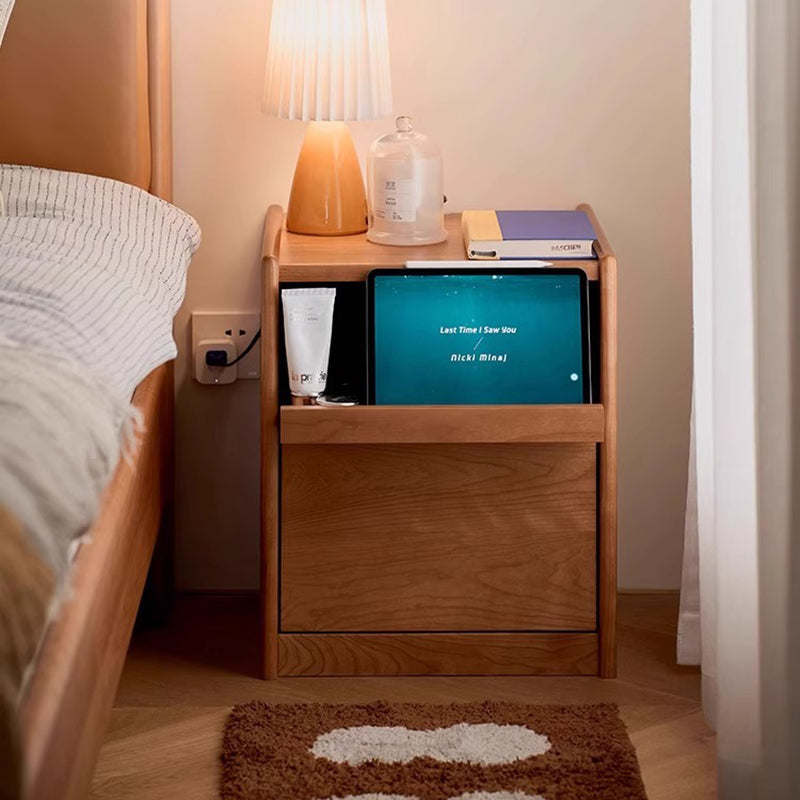 Nordic Wood 2-Drawer Nightstand