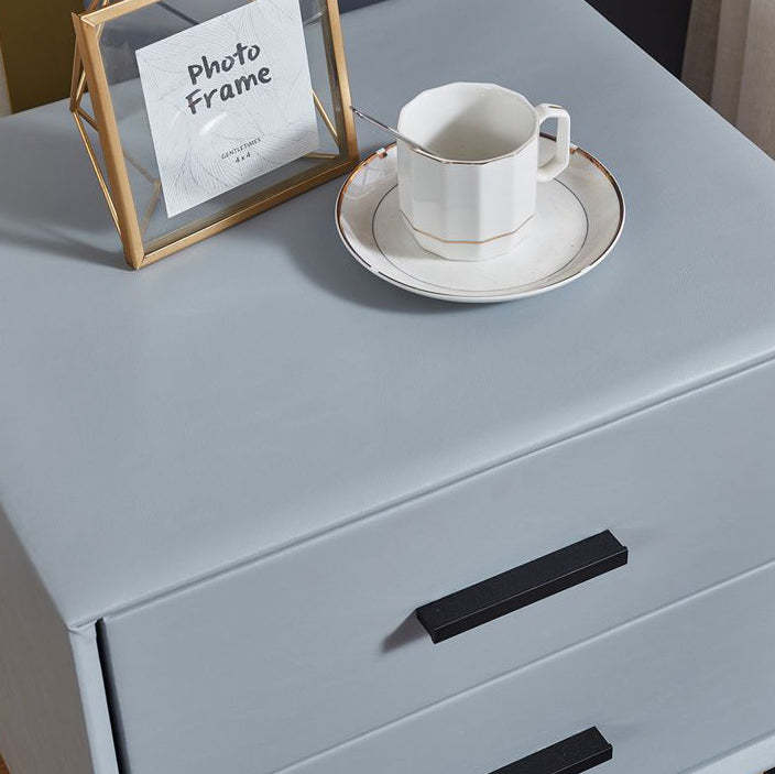 Minimalist PU Leather Metal Nightstand 2-Drawer