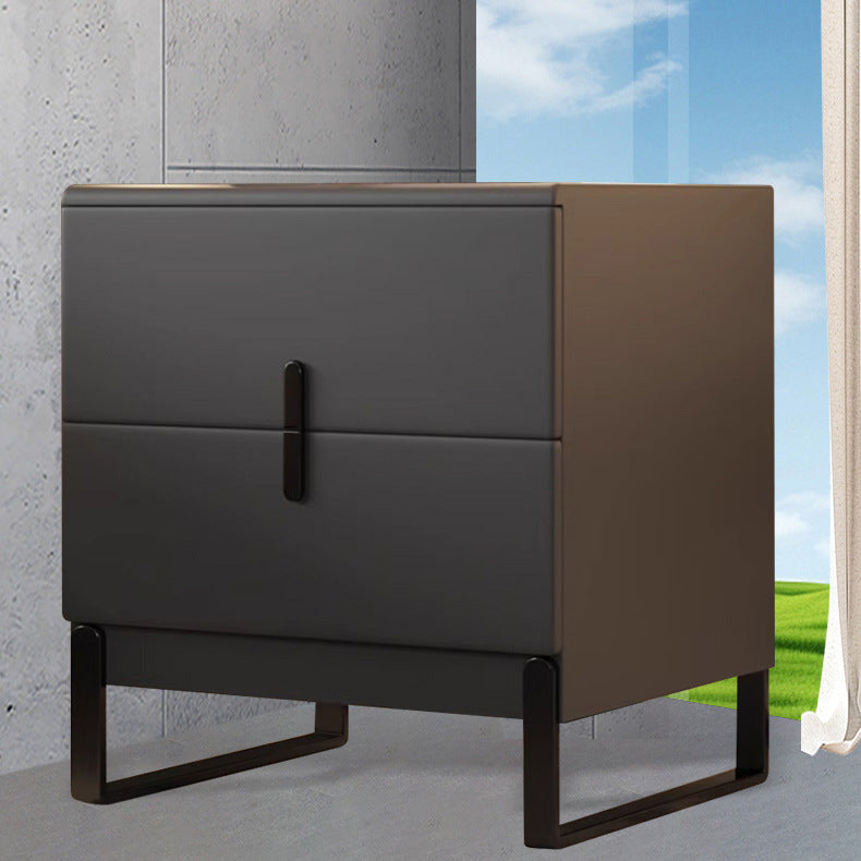 Minimalist Solid Wood 2-Drawer Nightstand