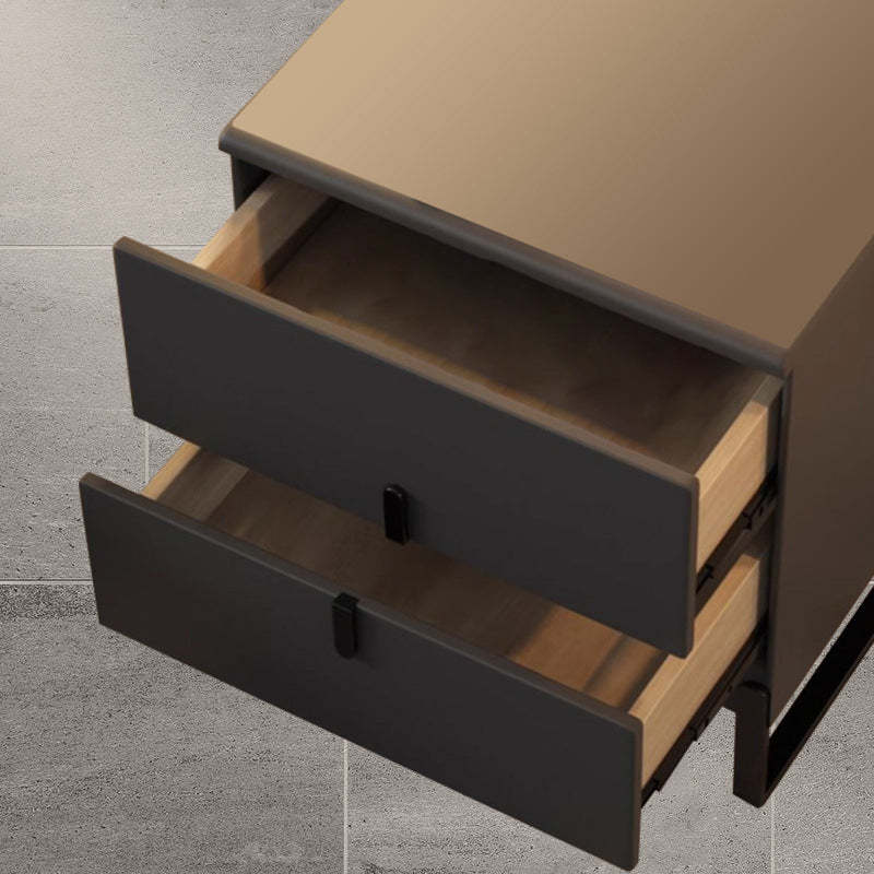 Minimalist Solid Wood 2-Drawer Nightstand